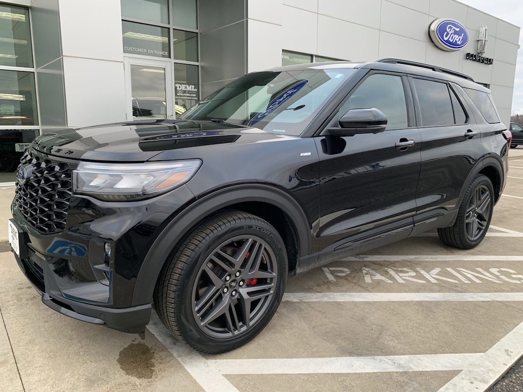 Used 2025 Ford Explorer ST-Line 4x4 SUV
