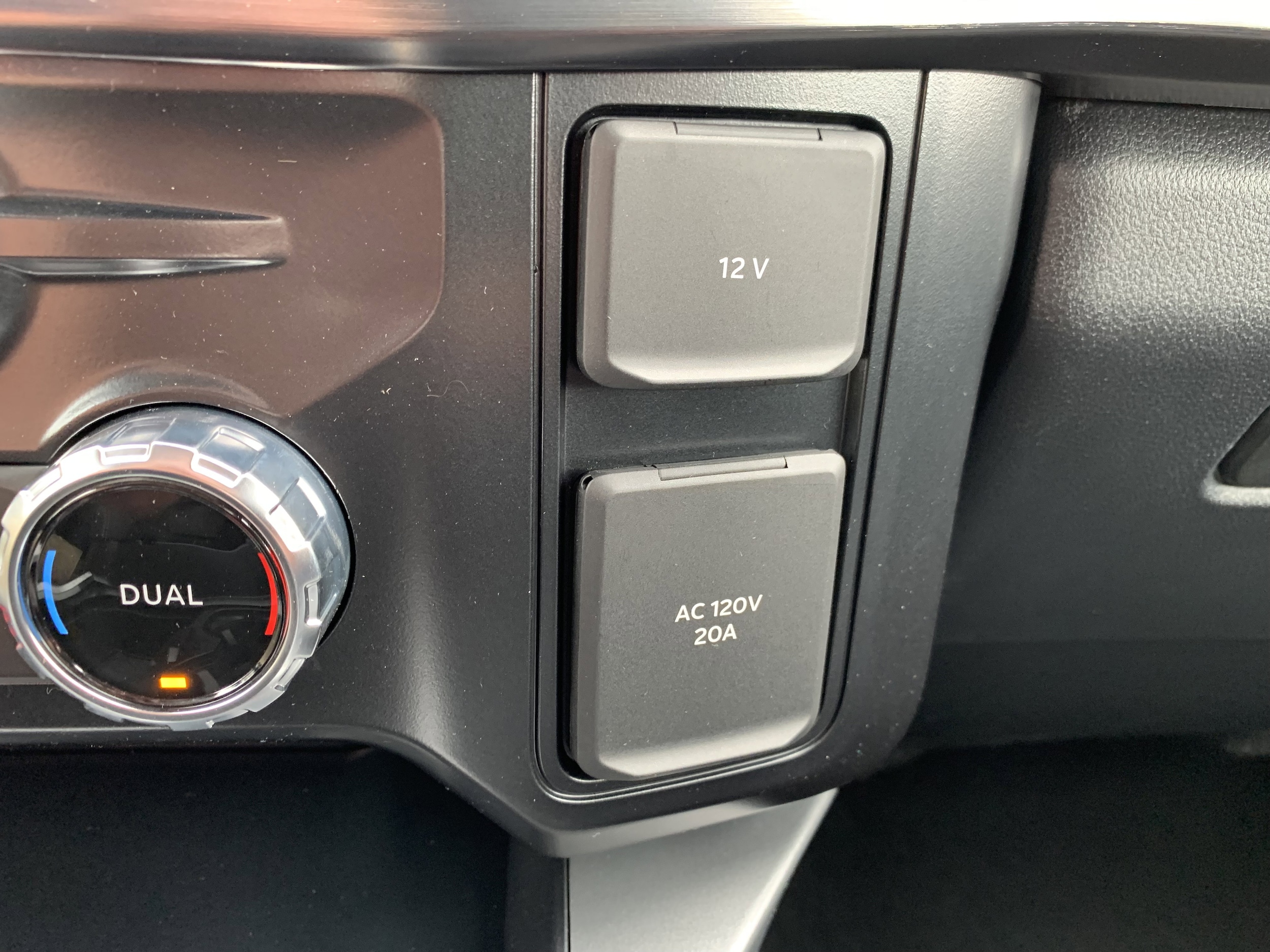 2026 Ford F-350 Super Duty Lariat - Photo 44