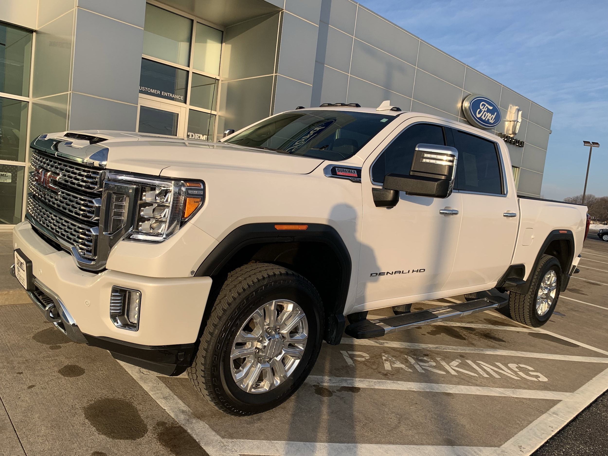 Used 2023 GMC Sierra 3500 Denali HD Denali with VIN 1GT49WEY0PF208959 for sale in Waseca, Minnesota