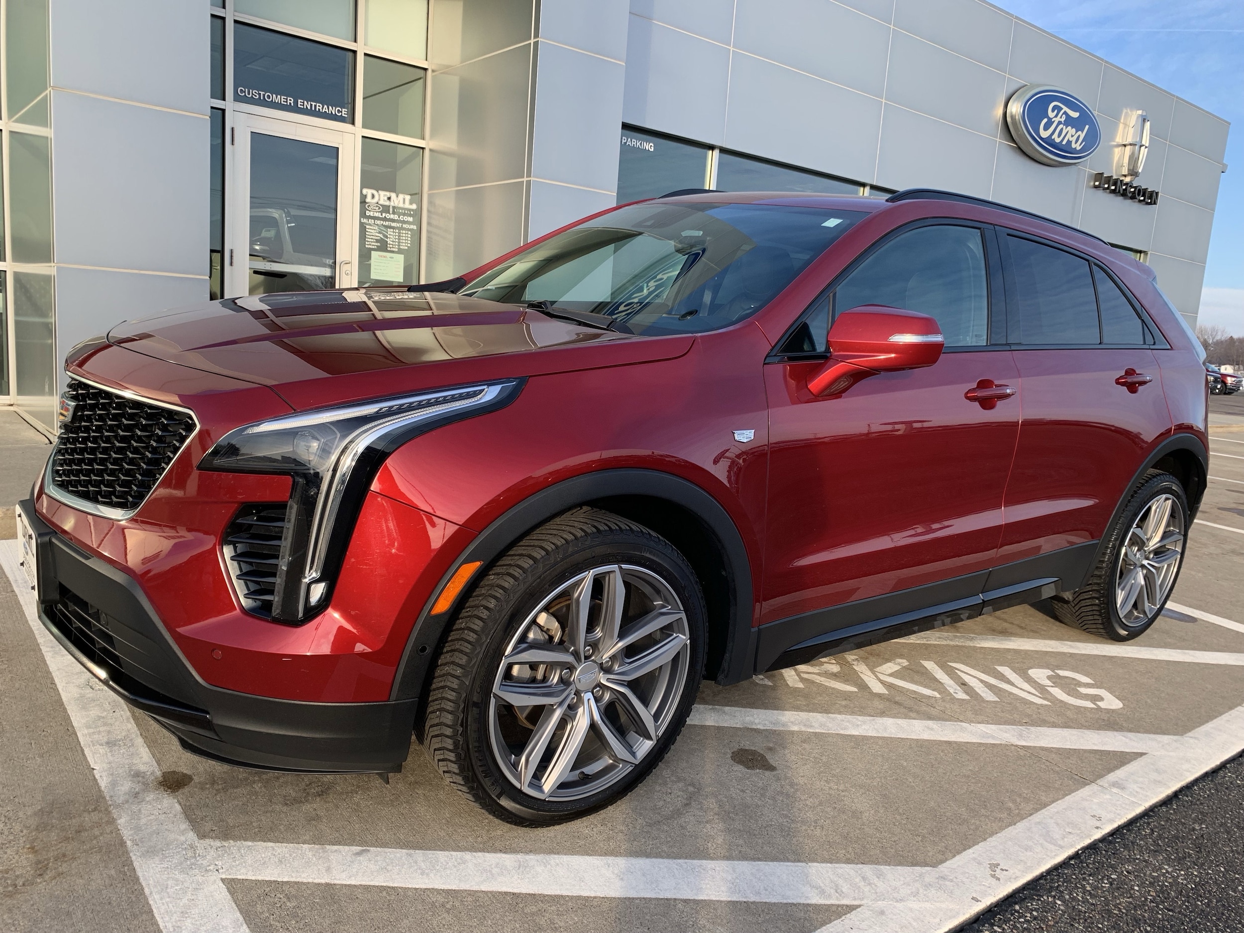 Used 2019 Cadillac XT4 Sport with VIN 1GYFZFR45KF198089 for sale in Waseca, Minnesota