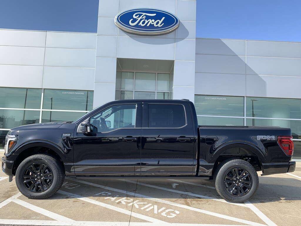 New 2025 Ford F-150 Platinum SuperCrew 4x4 Truck