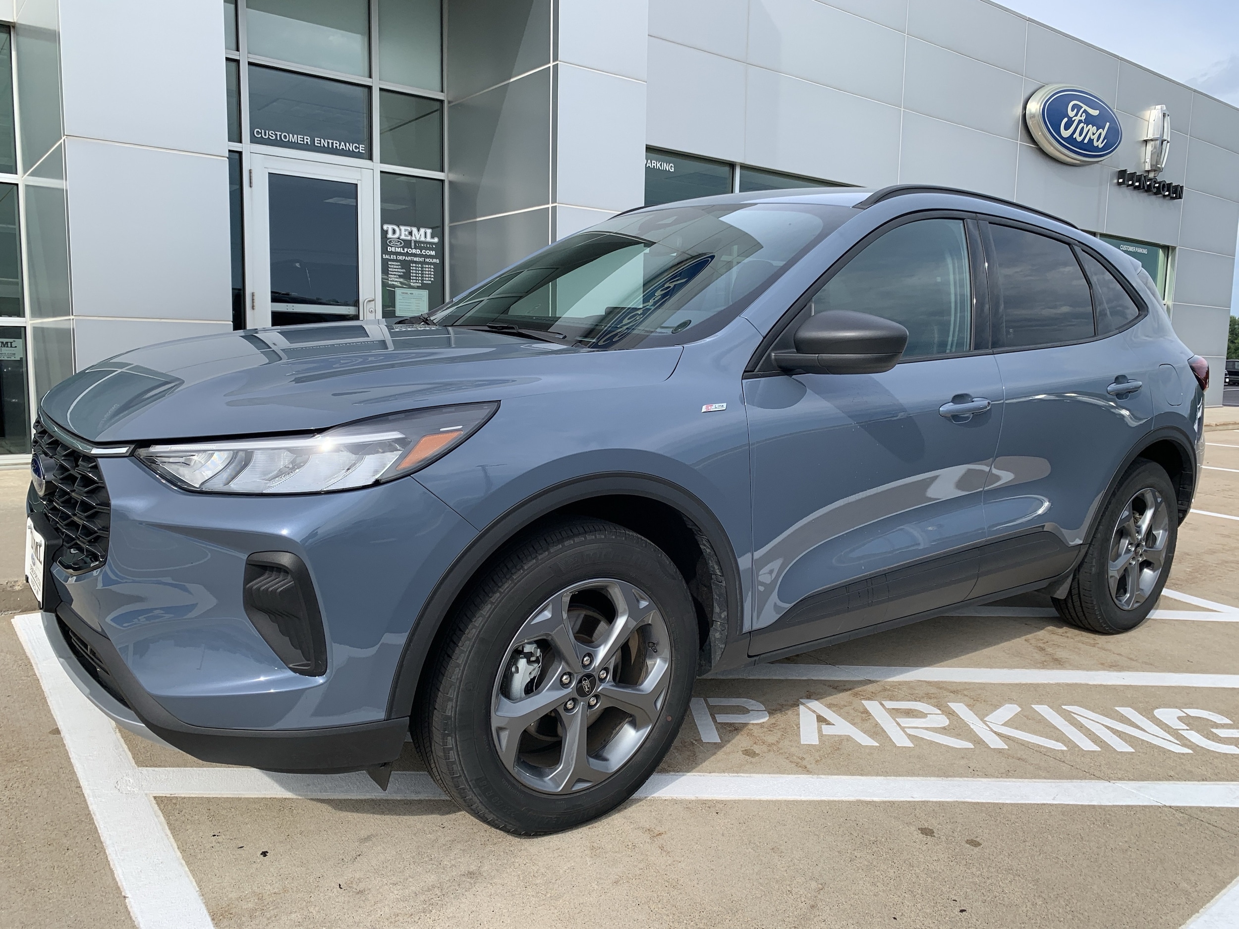 Used 2025 Ford Escape ST-Line with VIN 1FMCU9MN0SUA99146 for sale in Waseca, Minnesota