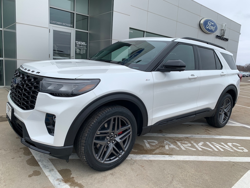 New 2026 Ford Explorer ST-Line 4x4 SUV