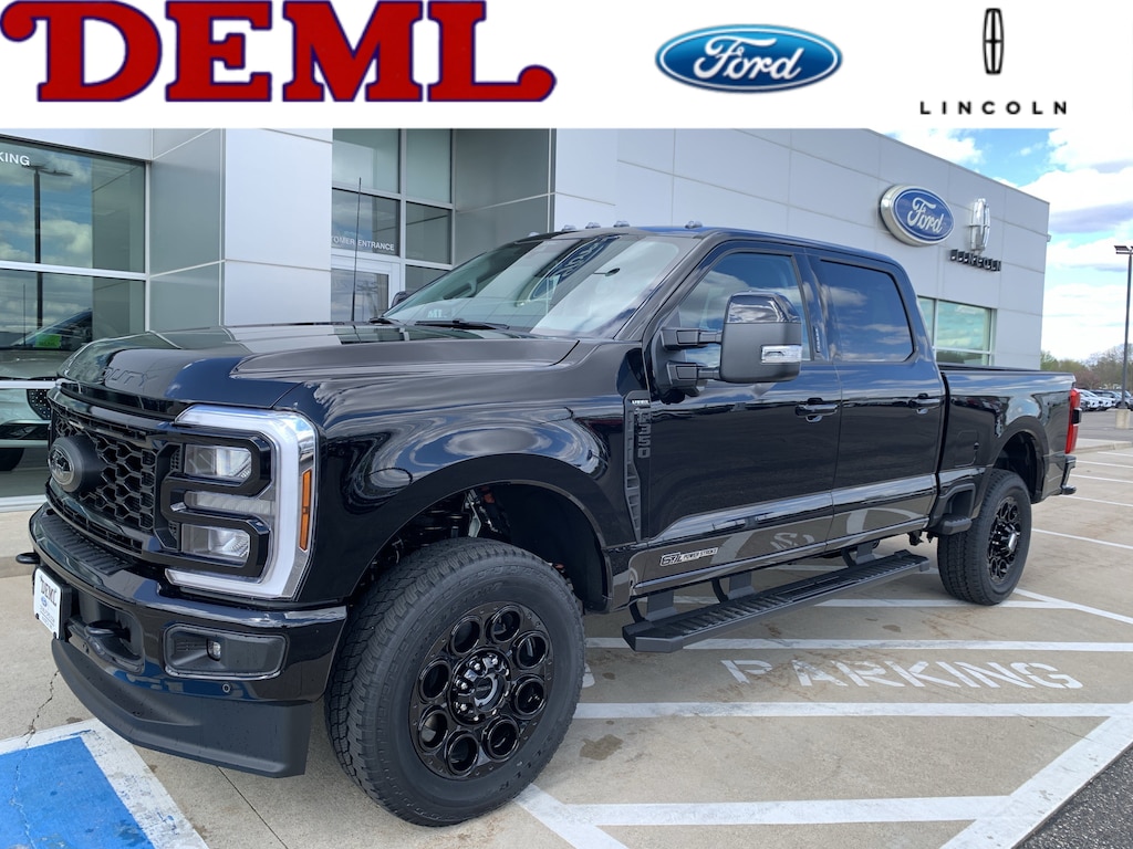 New 2026 Ford F-350 Lariat Crew Cab 4x4 Truck