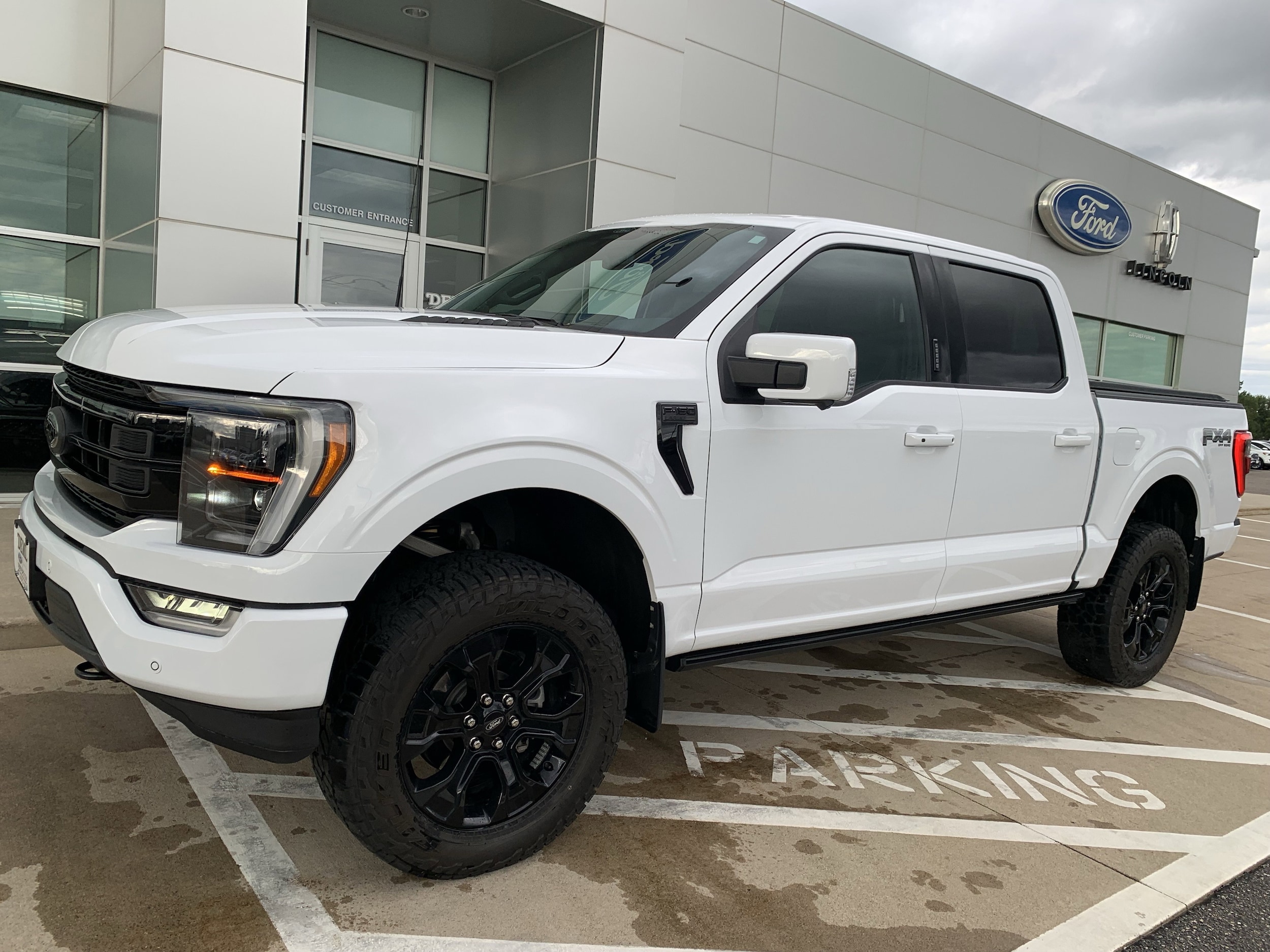 Used 2022 Ford F-150 Lariat with VIN 1FTFW1E87NFC21824 for sale in Waseca, Minnesota