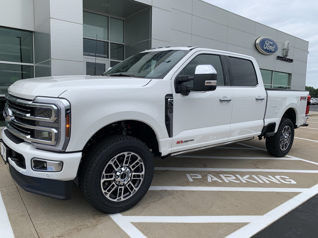 New 2026 Ford F-350 Platinum Crew Cab 4x4 Truck