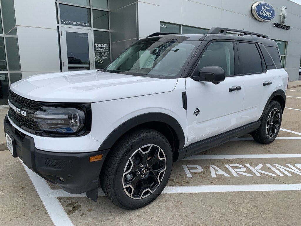 New 2026 Ford Bronco Sport Outer Banks 4x4 SUV