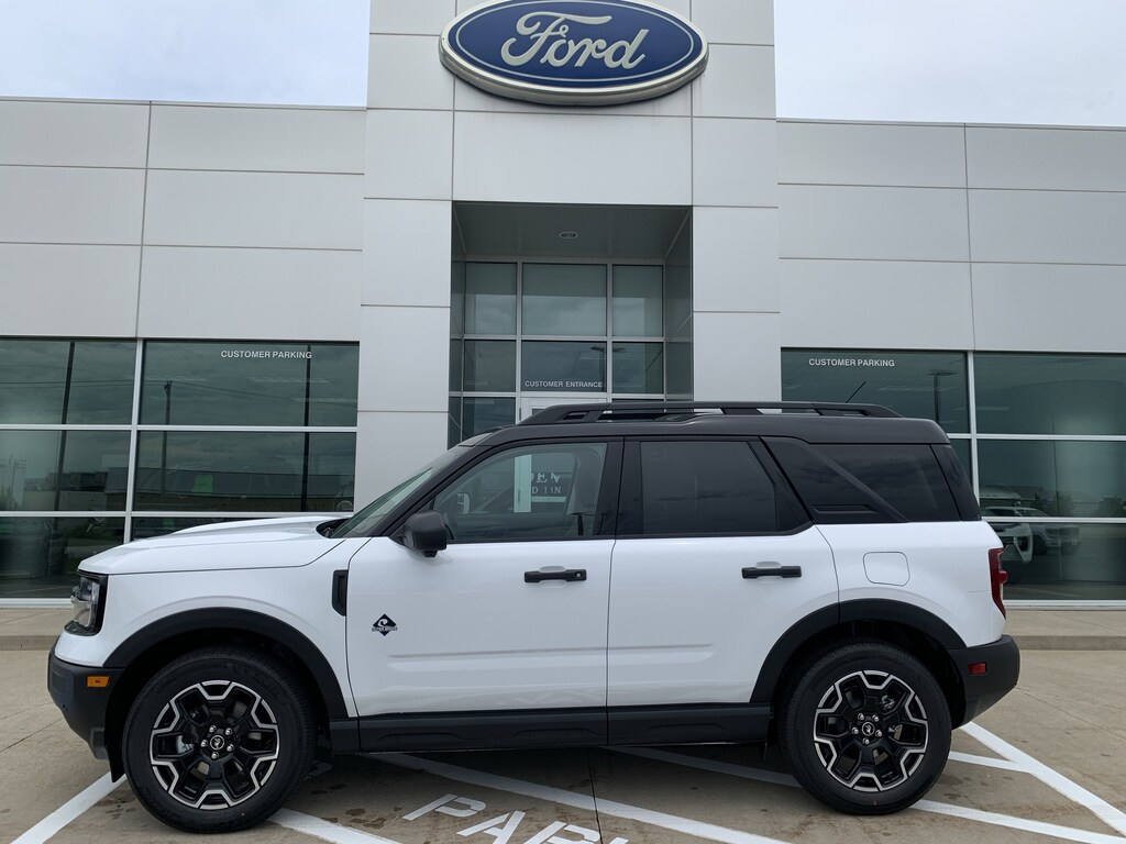 New 2026 Ford Bronco Sport Outer Banks 4x4 SUV