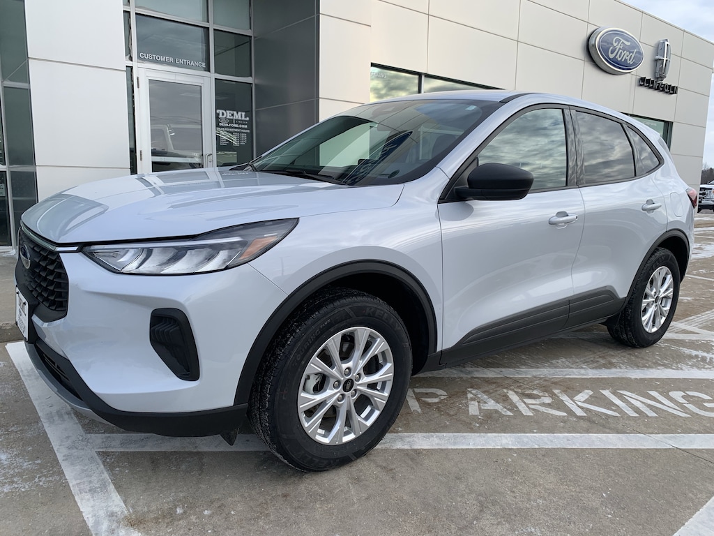 Used 2025 Ford Escape Active AWD SUV