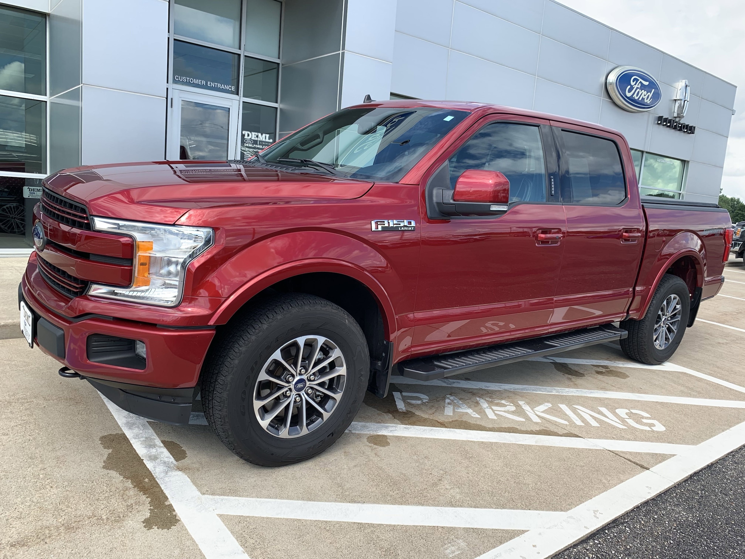 Used 2019 Ford F-150 Lariat with VIN 1FTEW1EP6KKD27364 for sale in Waseca, Minnesota