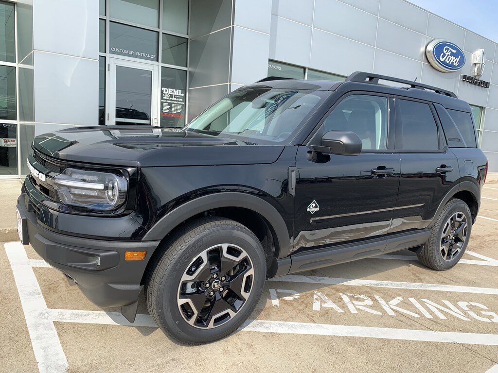 New 2026 Ford Bronco Sport Outer Banks 4x4 SUV