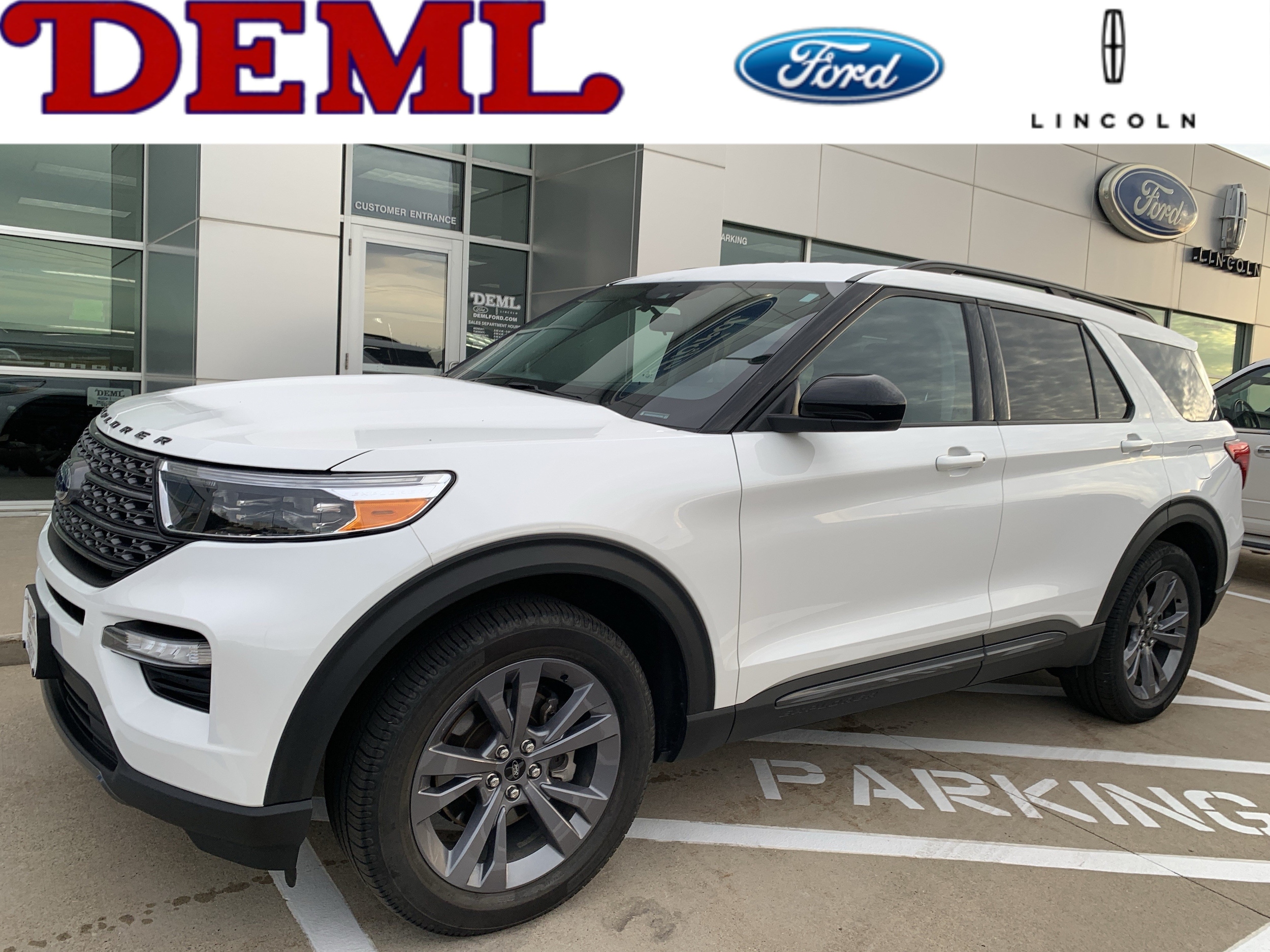2022 Ford Explorer
