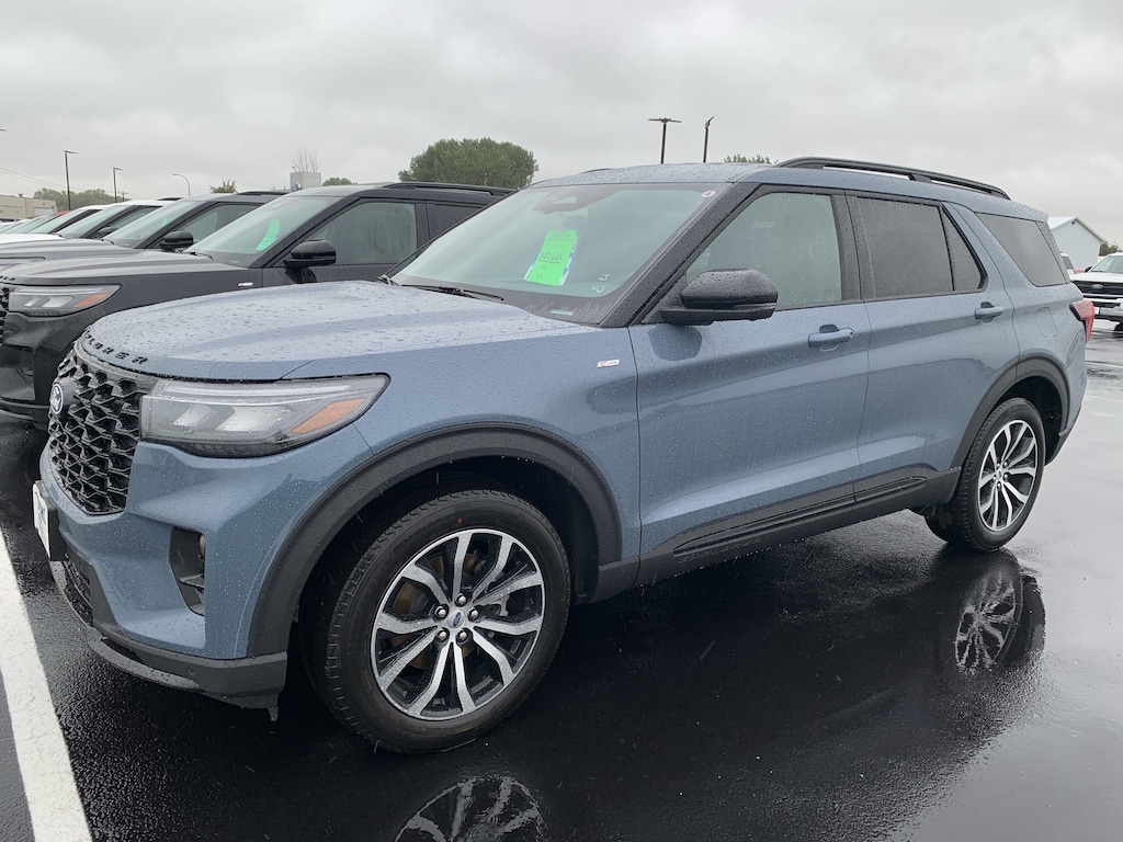 New 2027 Ford Explorer ST-Line 4x4 SUV