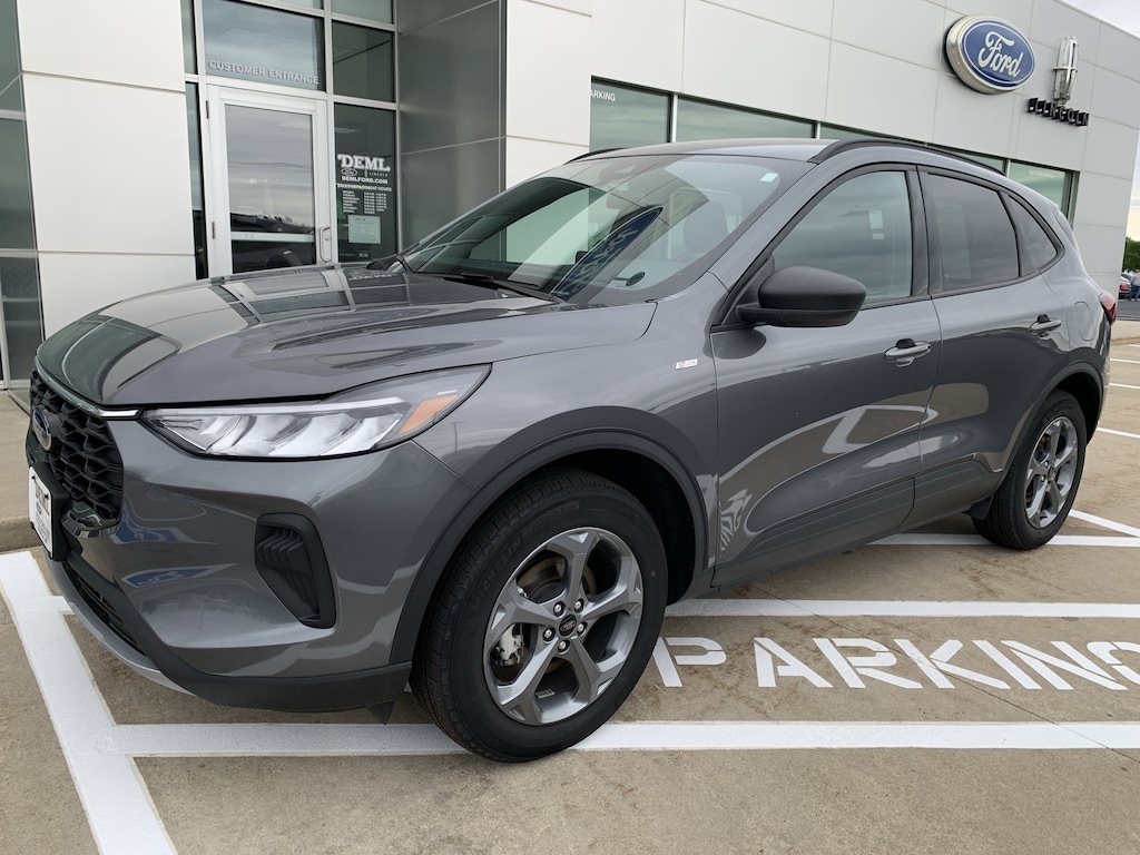 Used 2025 Ford Escape ST-Line AWD SUV