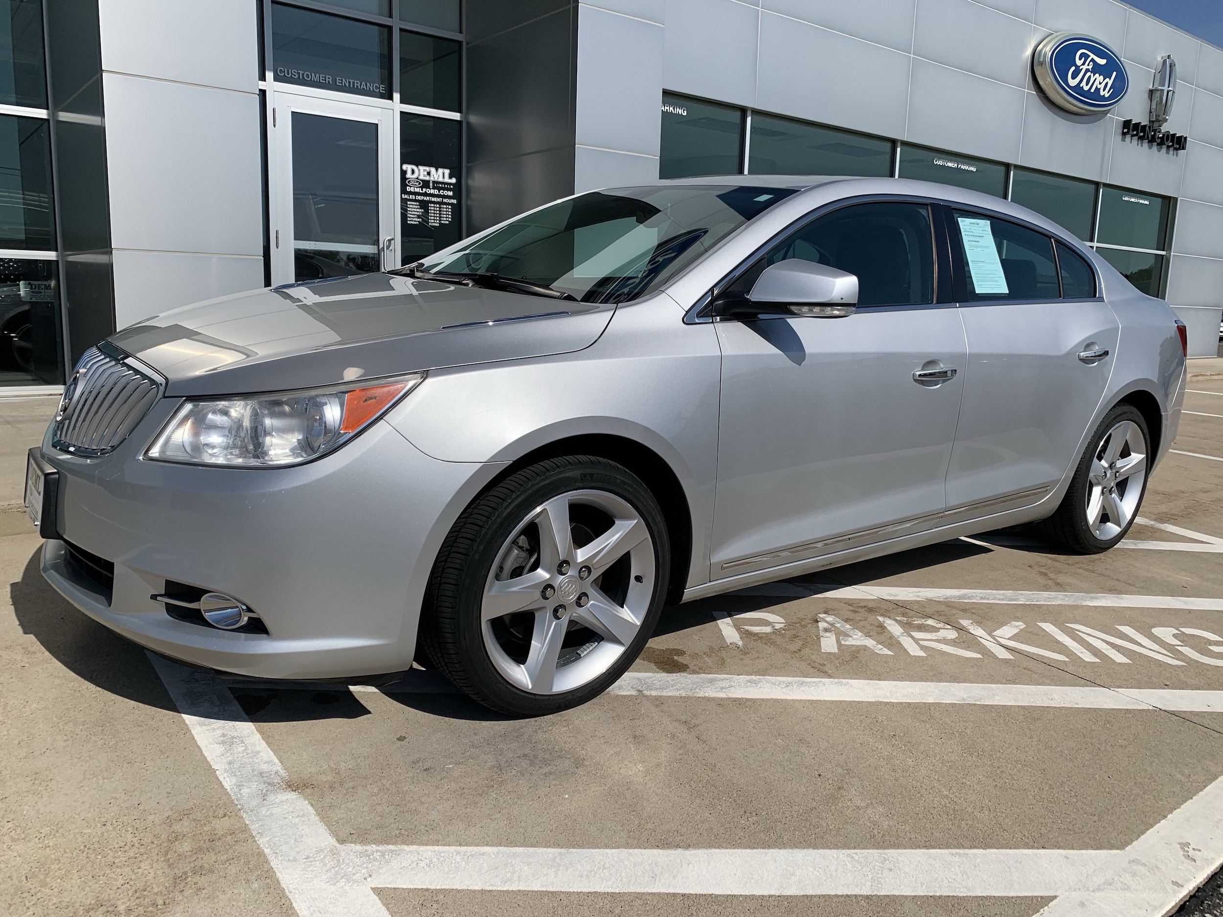 Used 2010 Buick LaCrosse CXS with VIN 1G4GE5GV1AF264790 for sale in Waseca, Minnesota