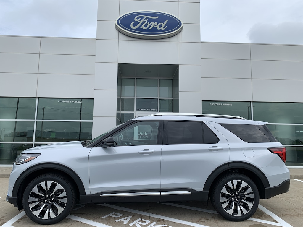 New 2026 Ford Explorer Platinum 4x4 SUV
