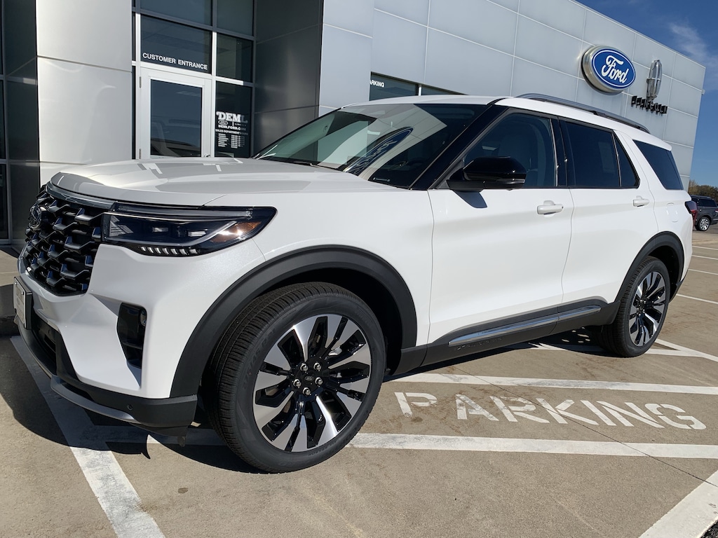 New 2026 Ford Explorer Platinum 4x4 SUV