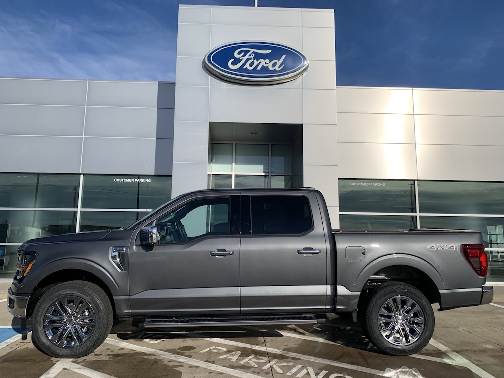 New 2026 Ford F-150 XLT SuperCrew 4x4 Truck