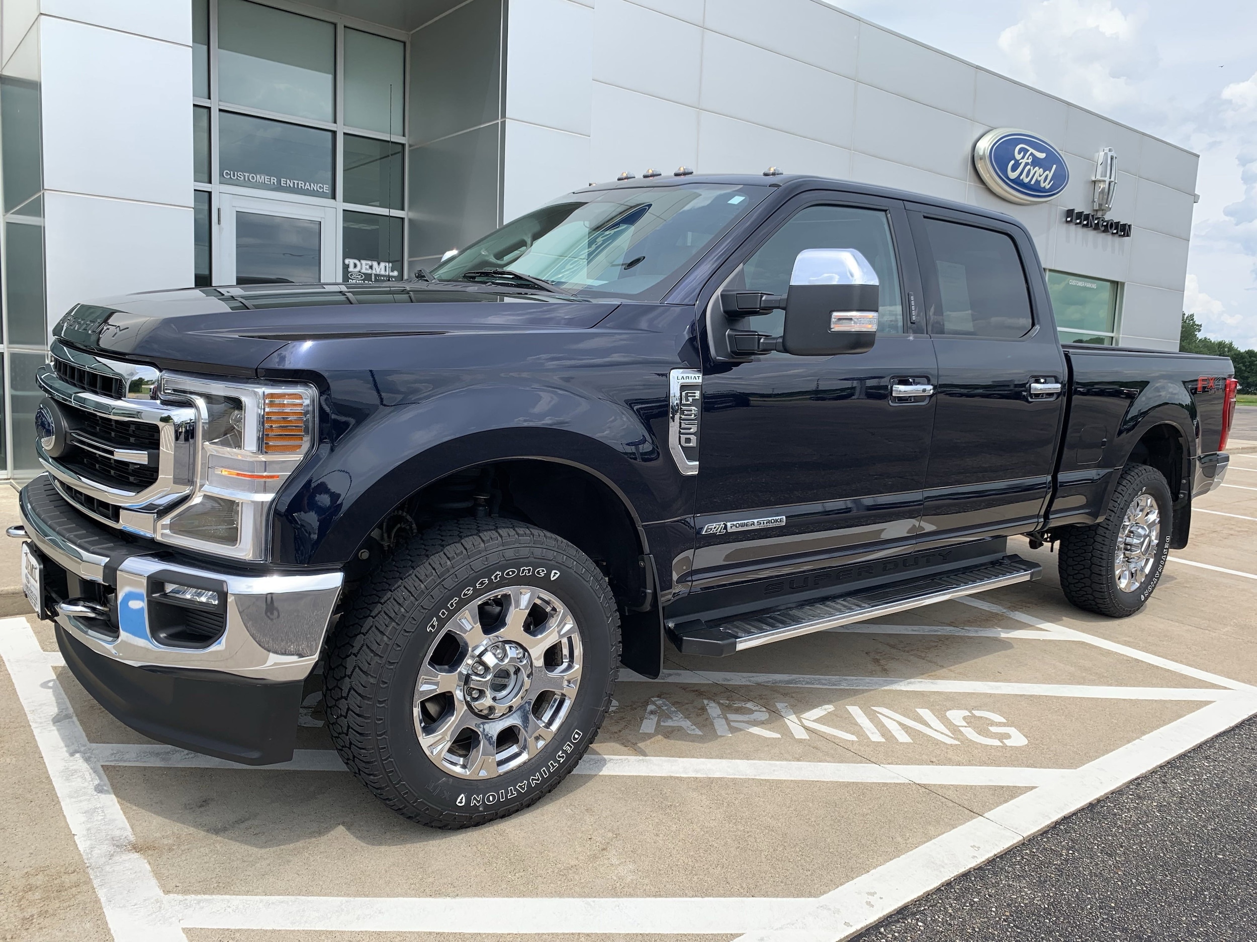 Used 2021 Ford F-350 Super Duty Lariat with VIN 1FT8W3BT6MEC61605 for sale in Waseca, Minnesota