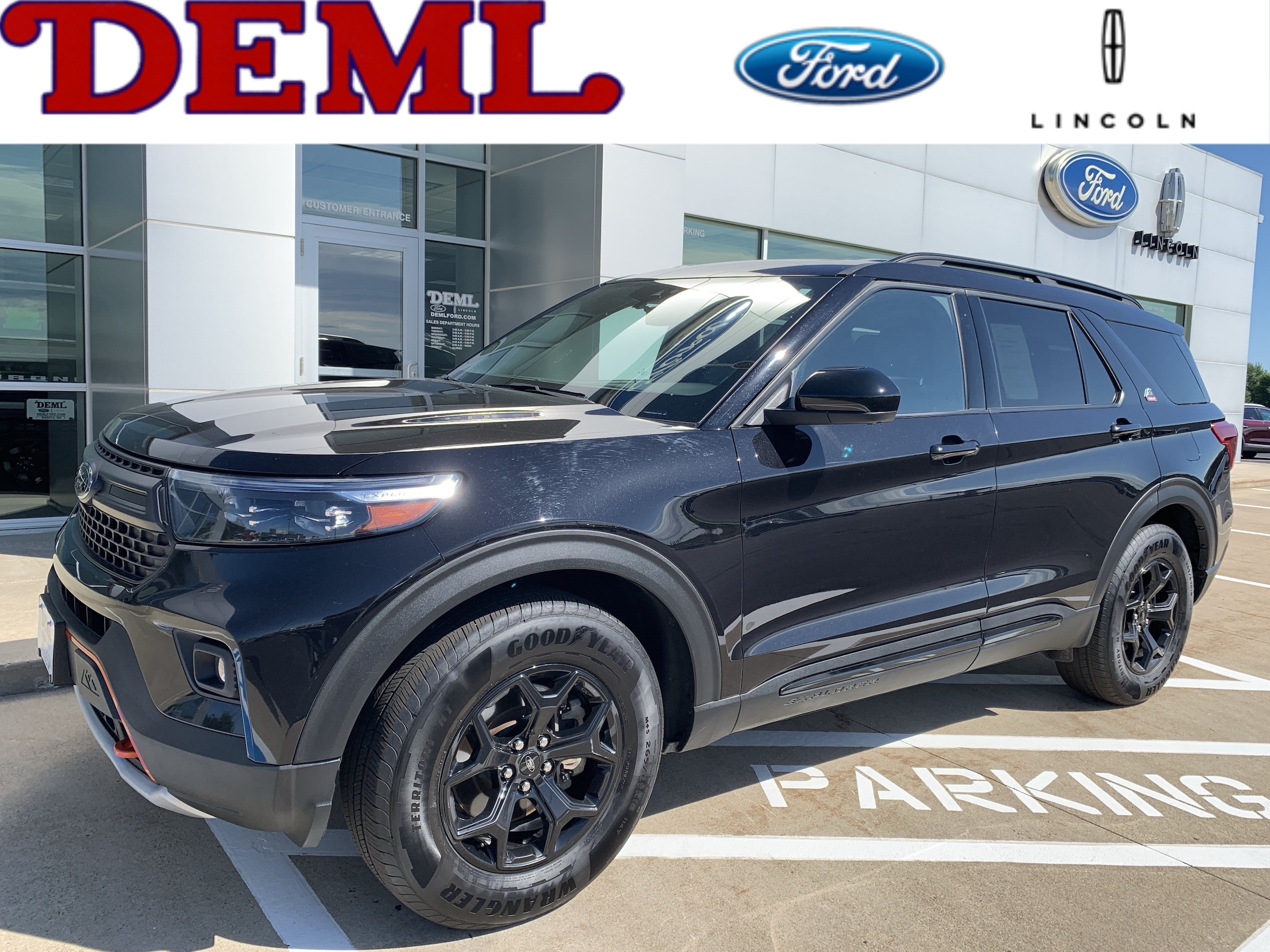 2022 Ford Explorer