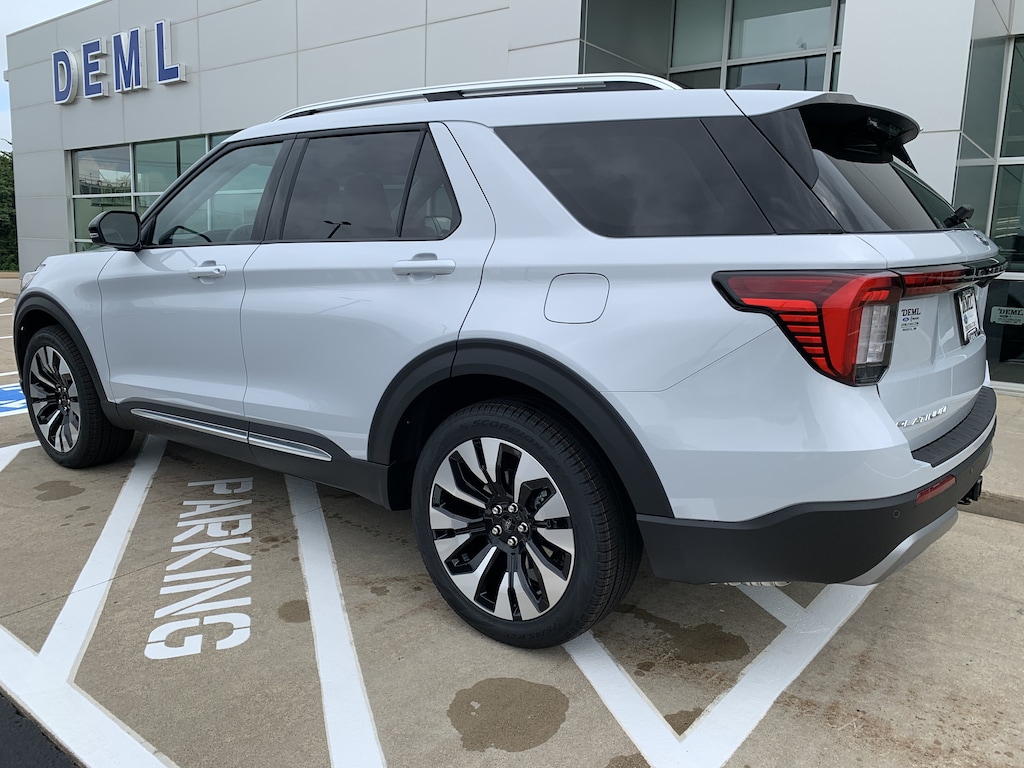New 2026 Ford Explorer Platinum 4x4 SUV