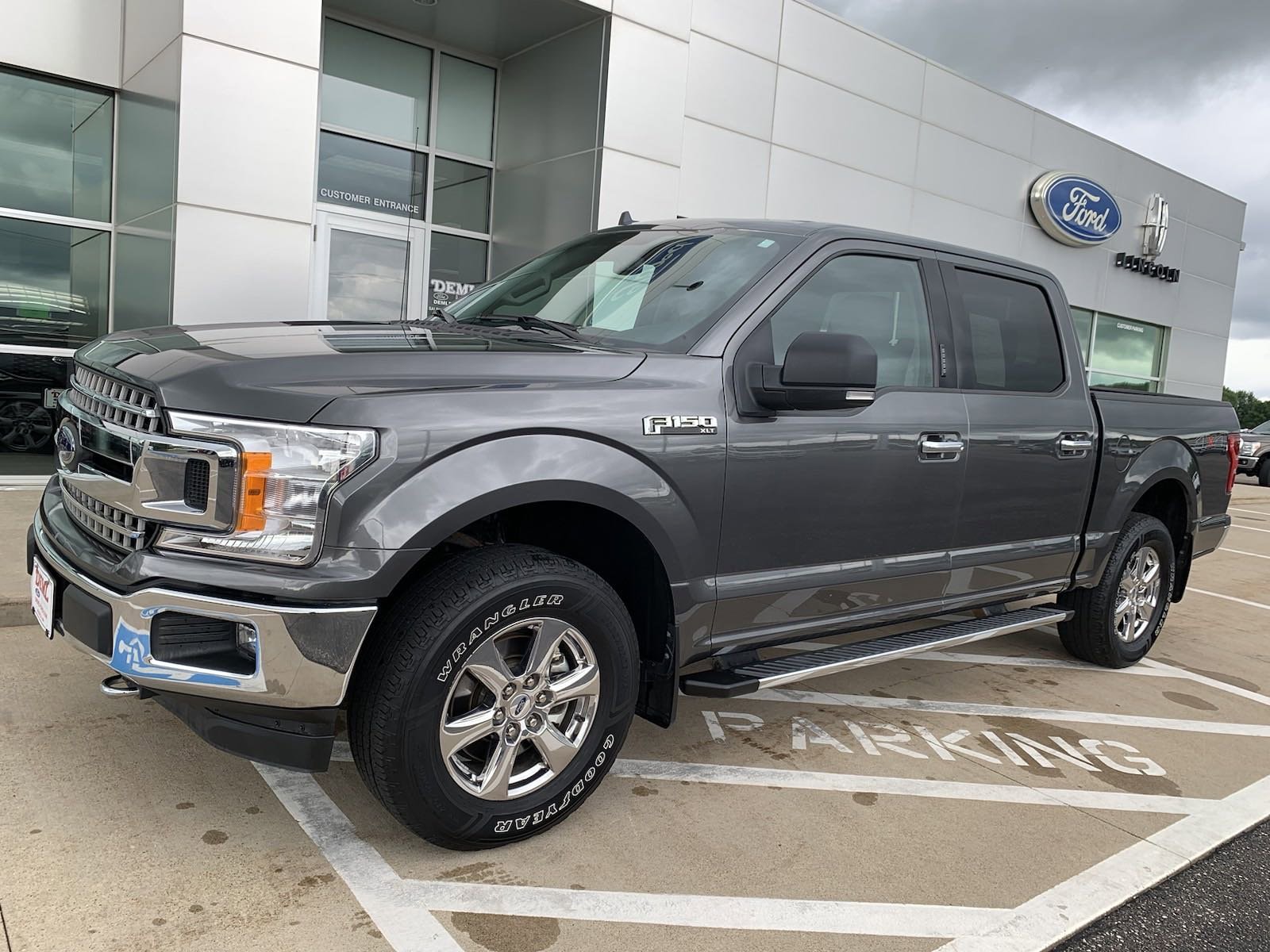 Used 2019 Ford F-150 XLT with VIN 1FTEW1EP6KFB17680 for sale in Waseca, MN