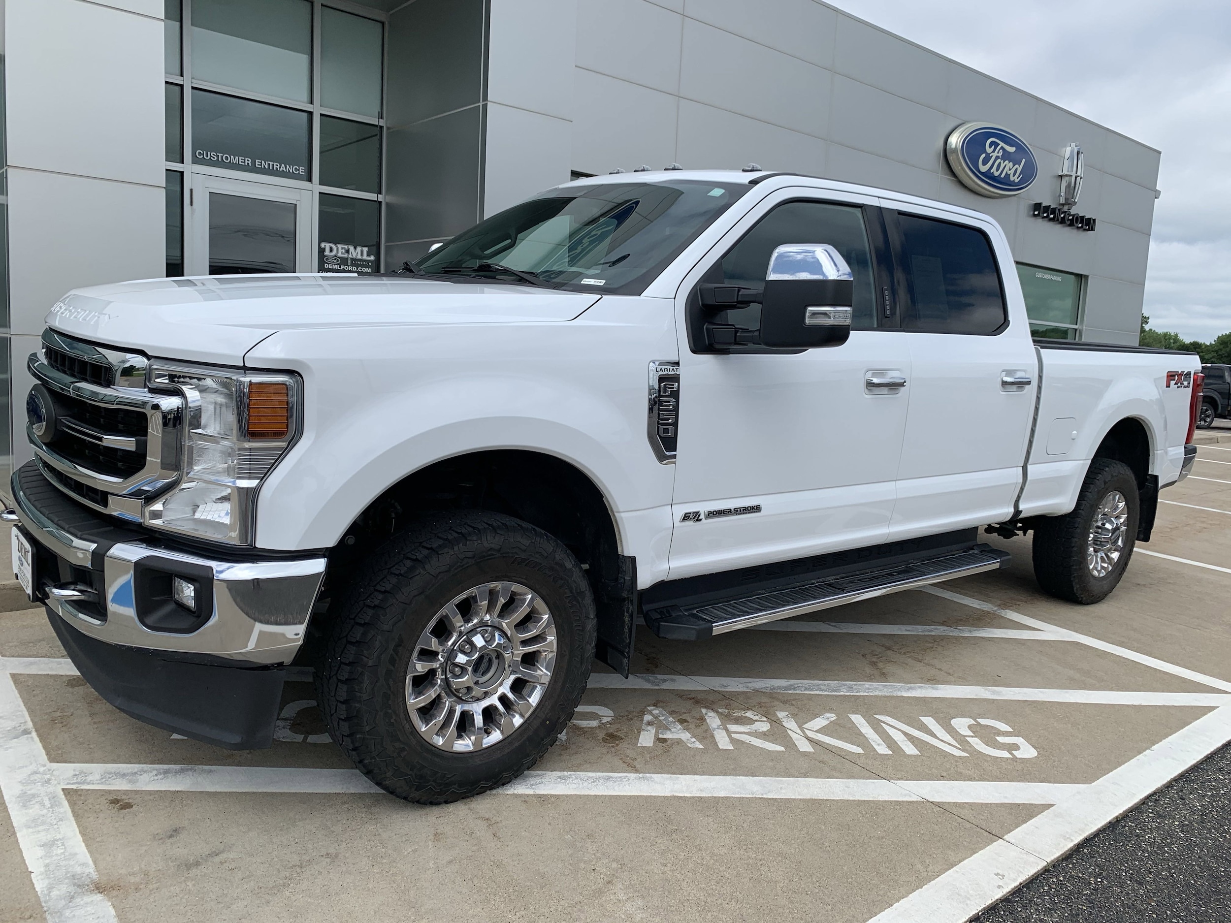 Used 2022 Ford F-350 Super Duty Lariat with VIN 1FT8W3BT2NED33644 for sale in Waseca, Minnesota