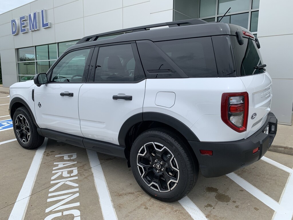 New 2026 Ford Bronco Sport Outer Banks 4x4 SUV