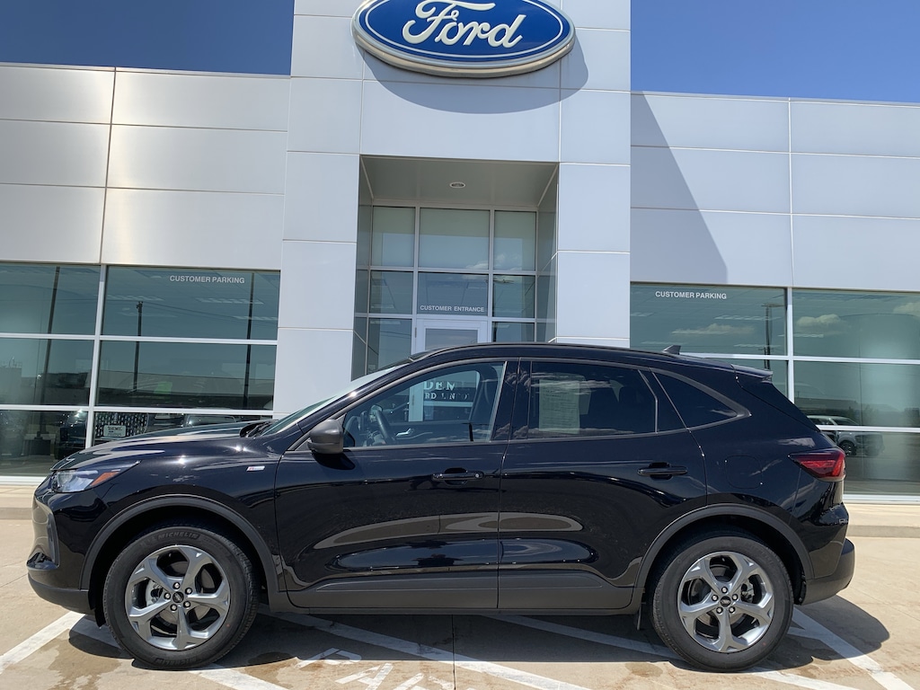 Used 2025 Ford Escape ST-Line AWD SUV