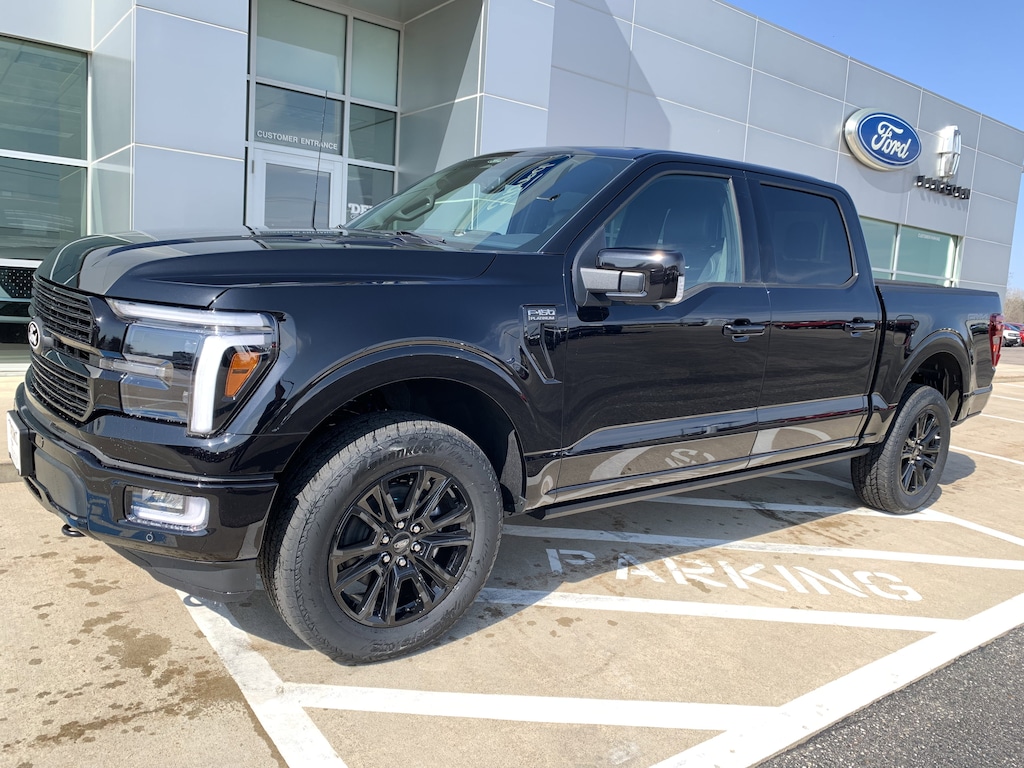New 2025 Ford F-150 Platinum SuperCrew 4x4 Truck
