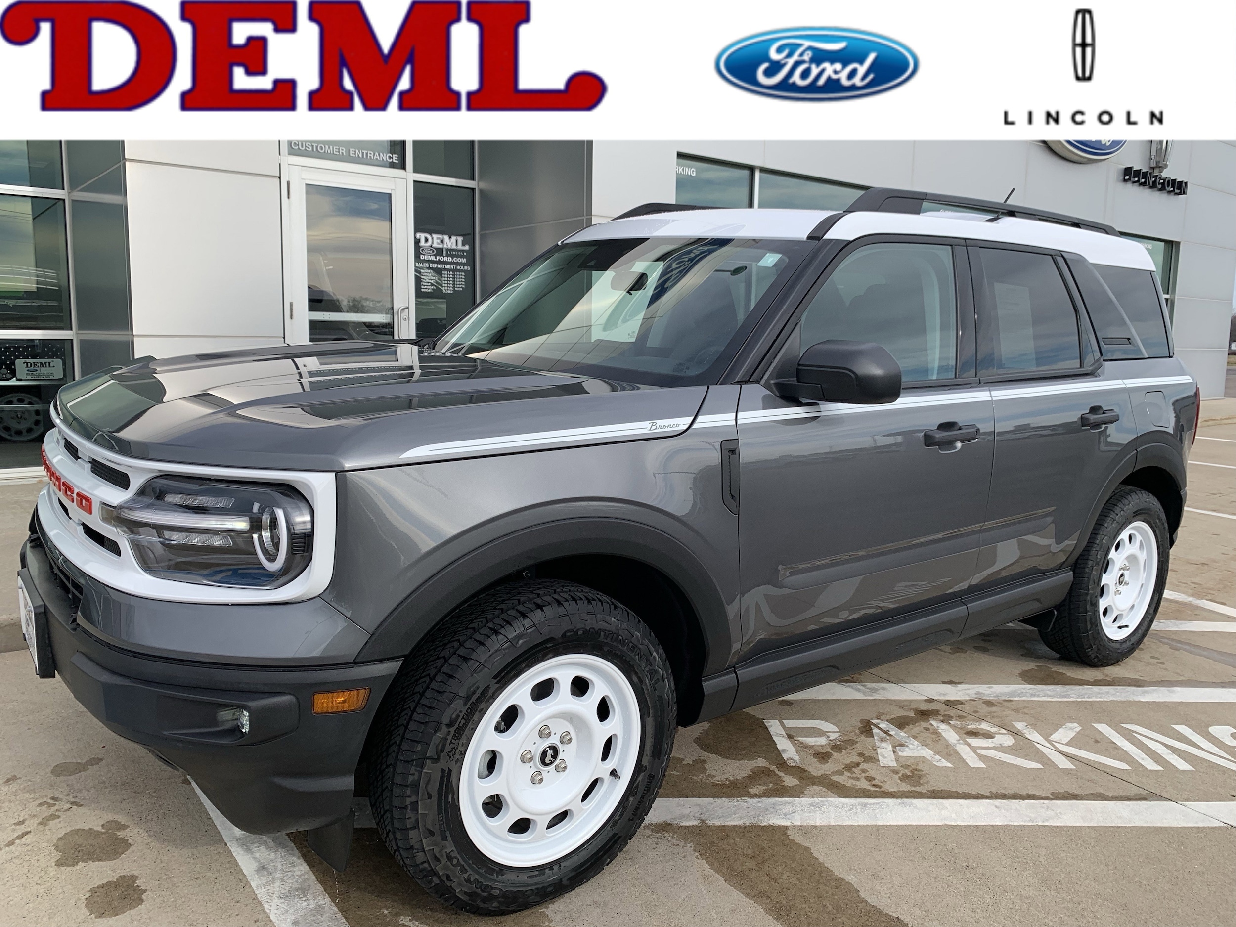 2024 Ford Bronco Sport Heritage's photo