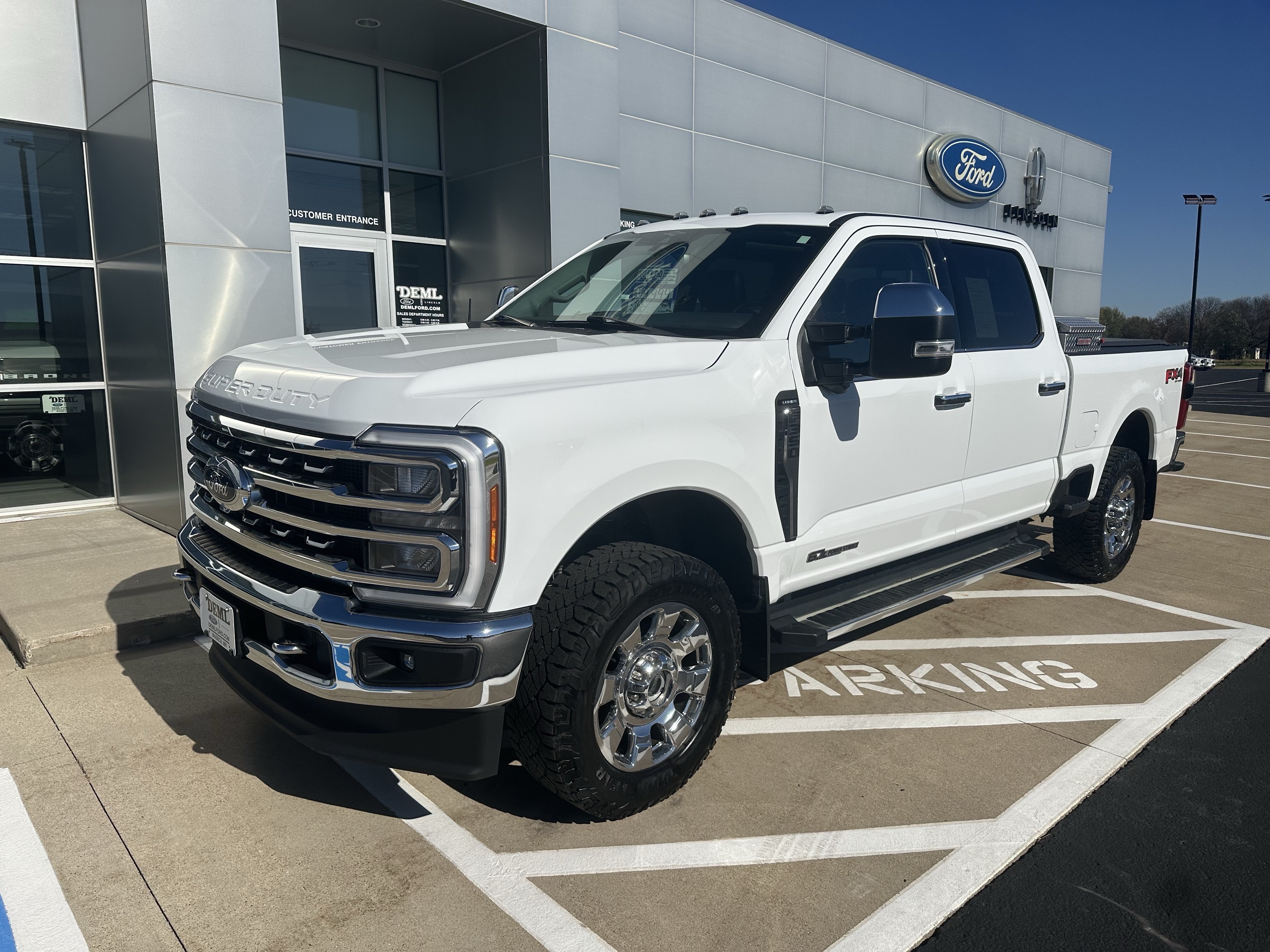 Used 2023 Ford F-350 Lariat Crew Cab 4x4 Truck