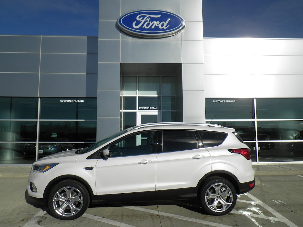 Used 2019 Ford Escape Titanium 4x4 SUV