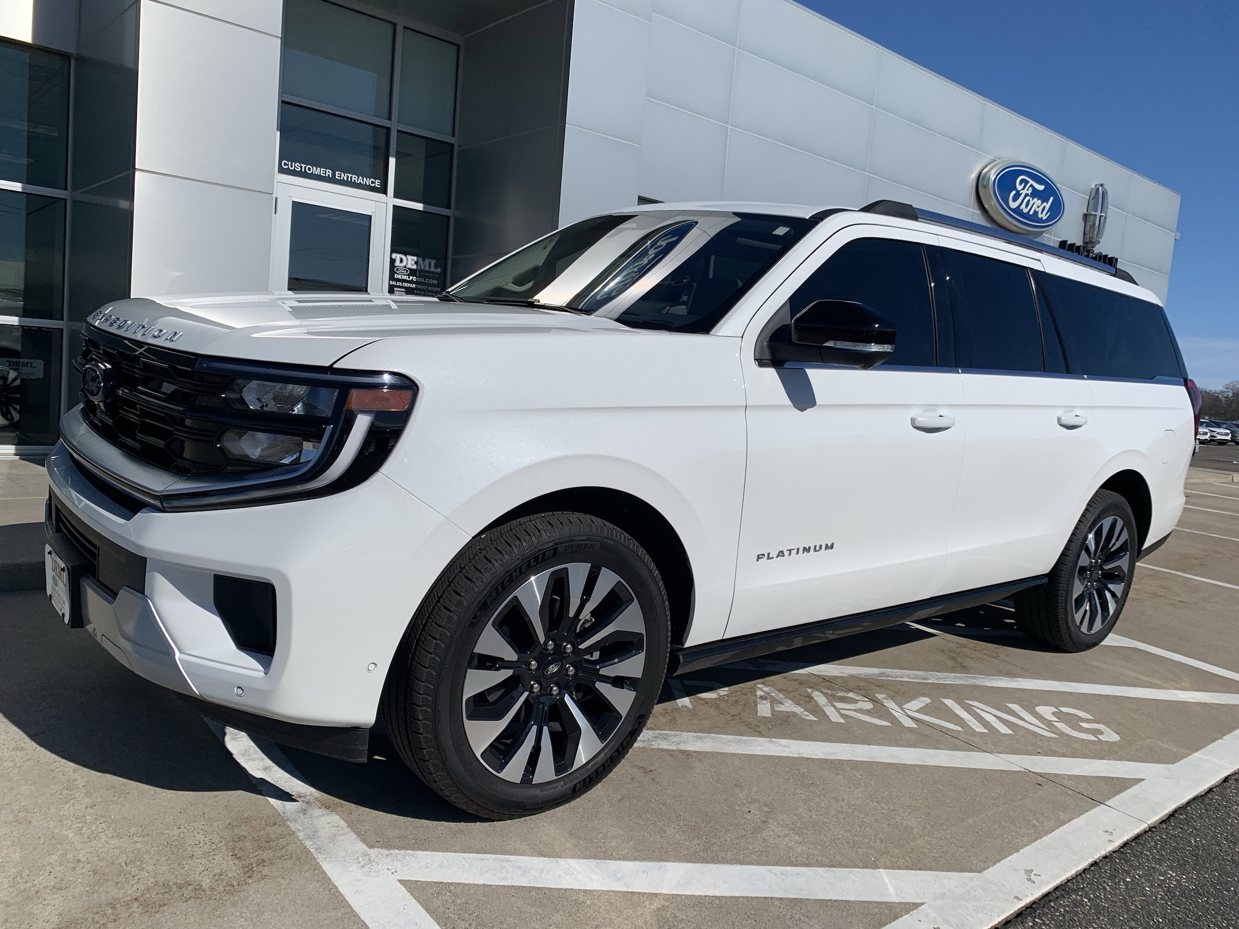 Used 2025 Ford Expedition Platinum with VIN 1FMJK1M89SEA00861 for sale in Waseca, Minnesota