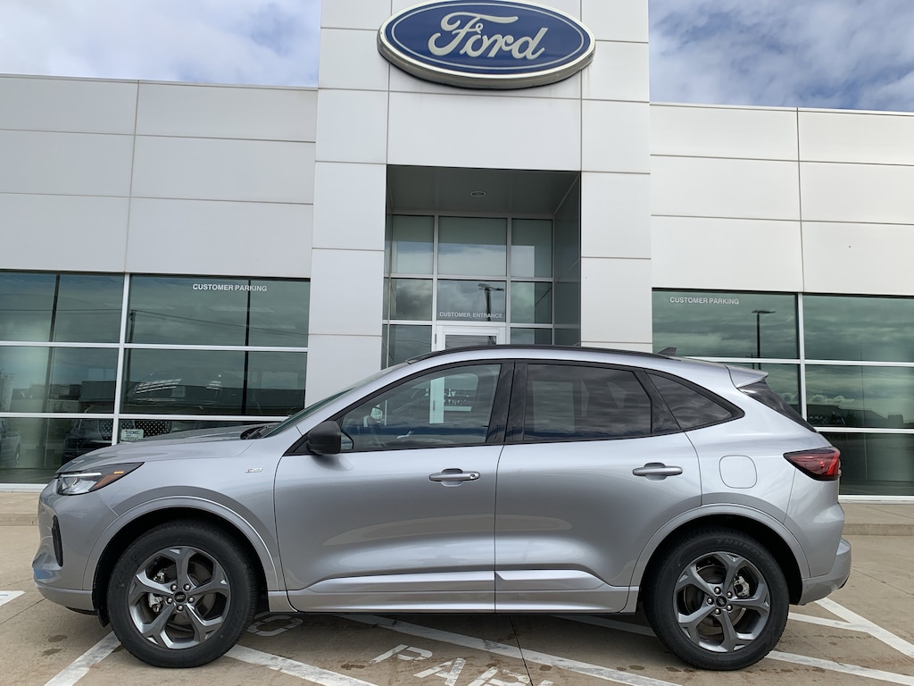 Used 2024 Ford Escape ST-Line AWD SUV