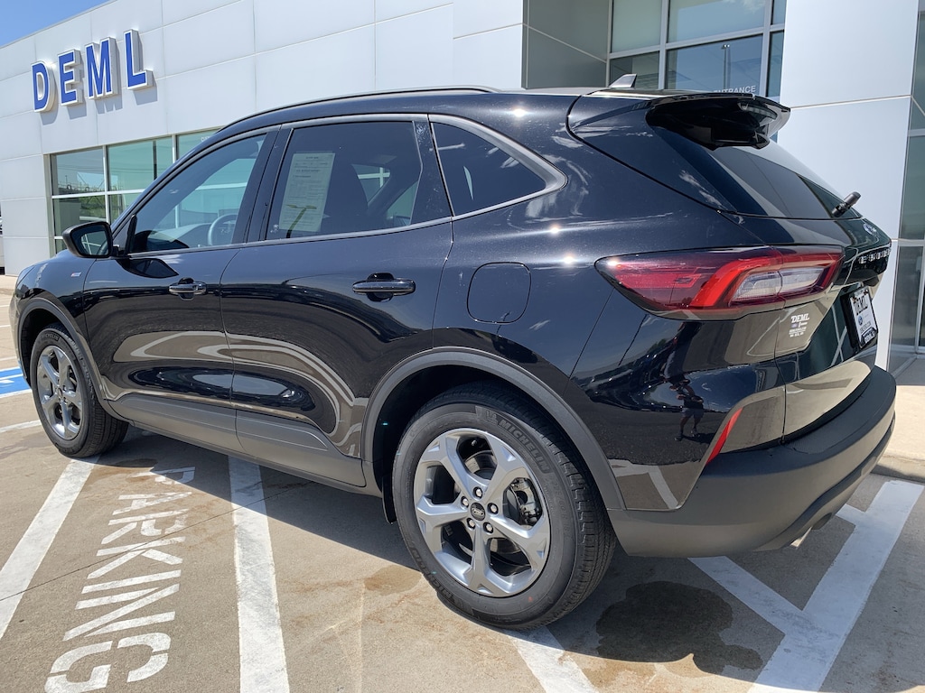 Used 2025 Ford Escape ST-Line AWD SUV