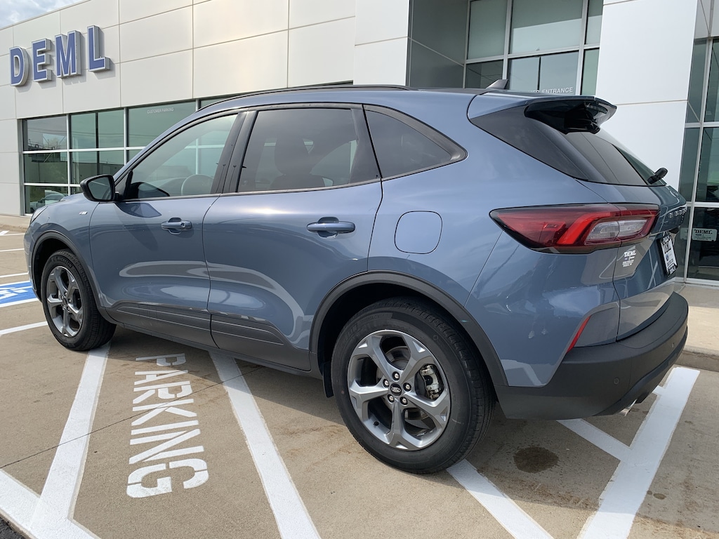Used 2025 Ford Escape ST-Line AWD SUV