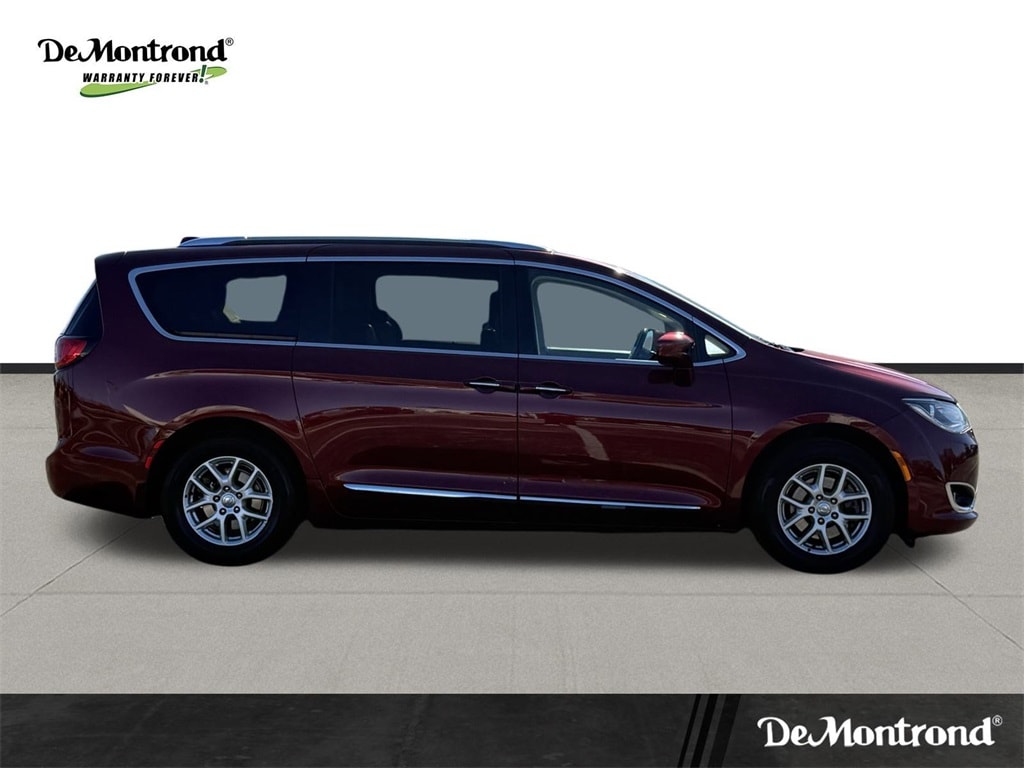 Used 2020 Chrysler Pacifica Touring L Van Passenger Van