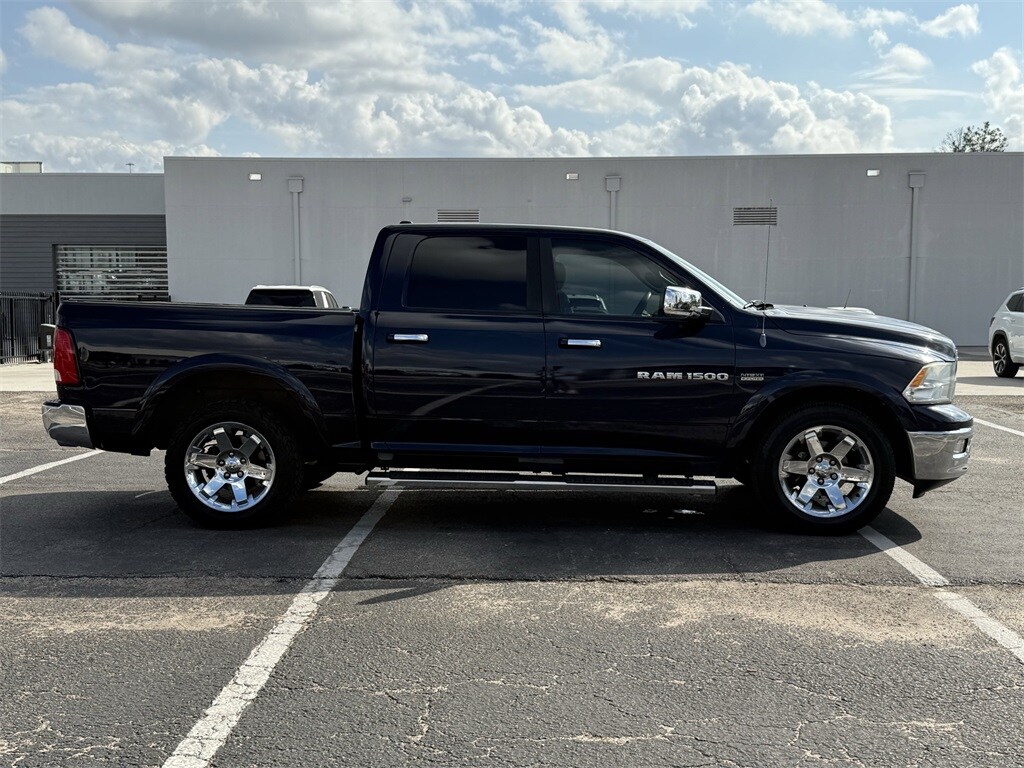2012 Ram 1500 Laramie photo 3