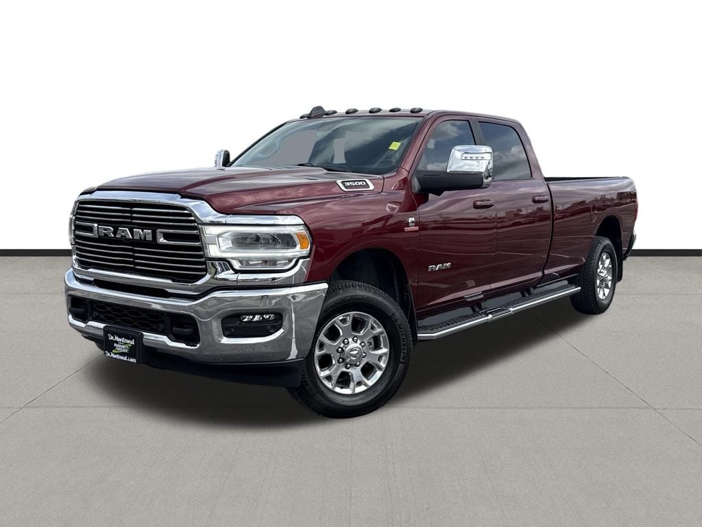 2024 RAM 3500 Laramie 4X4 Crew Cab LWB's photo