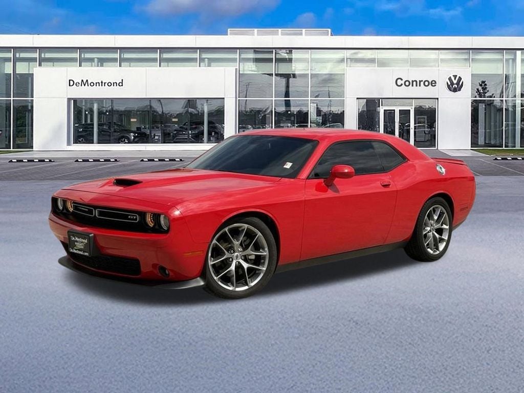 2022 Dodge Challenger GT Auto's photo