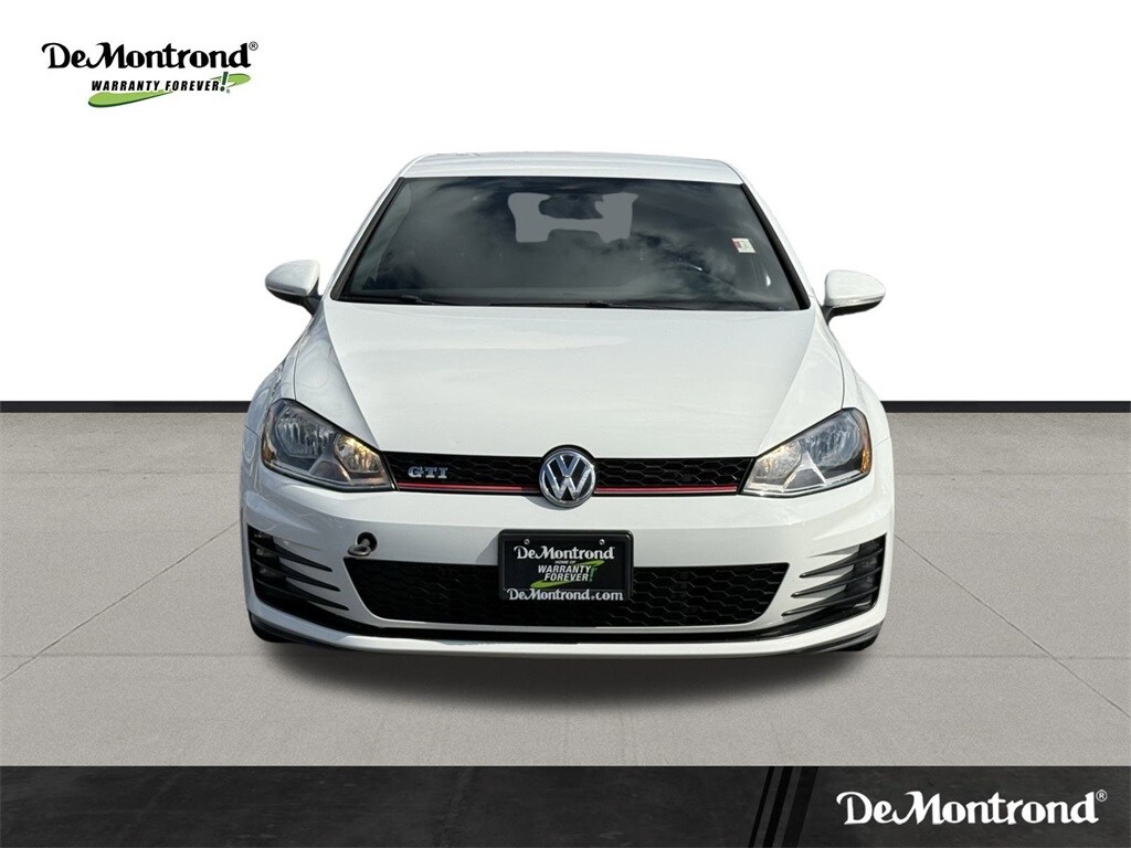 2017 Volkswagen Golf GTI S photo 2