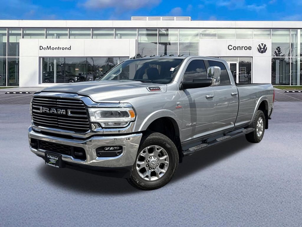 2022 RAM 3500 Laramie 4X4 Crew Cab LWB's photo