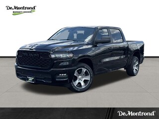 2026 Ram 1500 EXPRESS CREW CAB 4X2 5'7 BOX Pickup