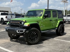 Used 2019 Jeep Wrangler Unlimited Sahara 4x4 SUV for sale in Conroe, TX