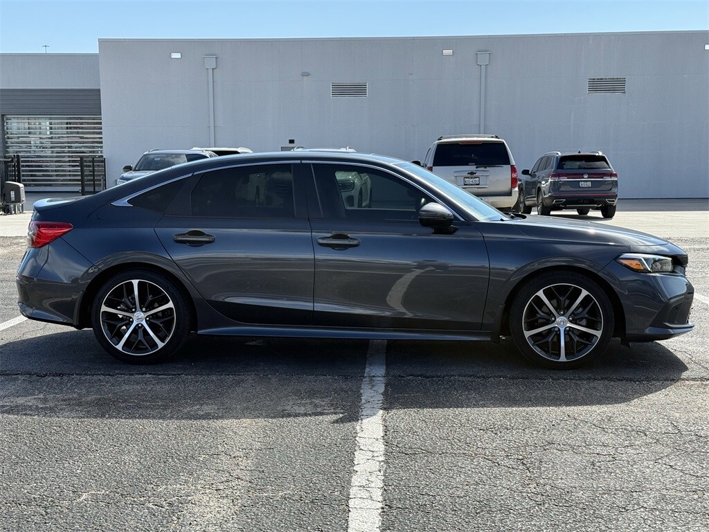 2024 Honda Civic Touring photo 3