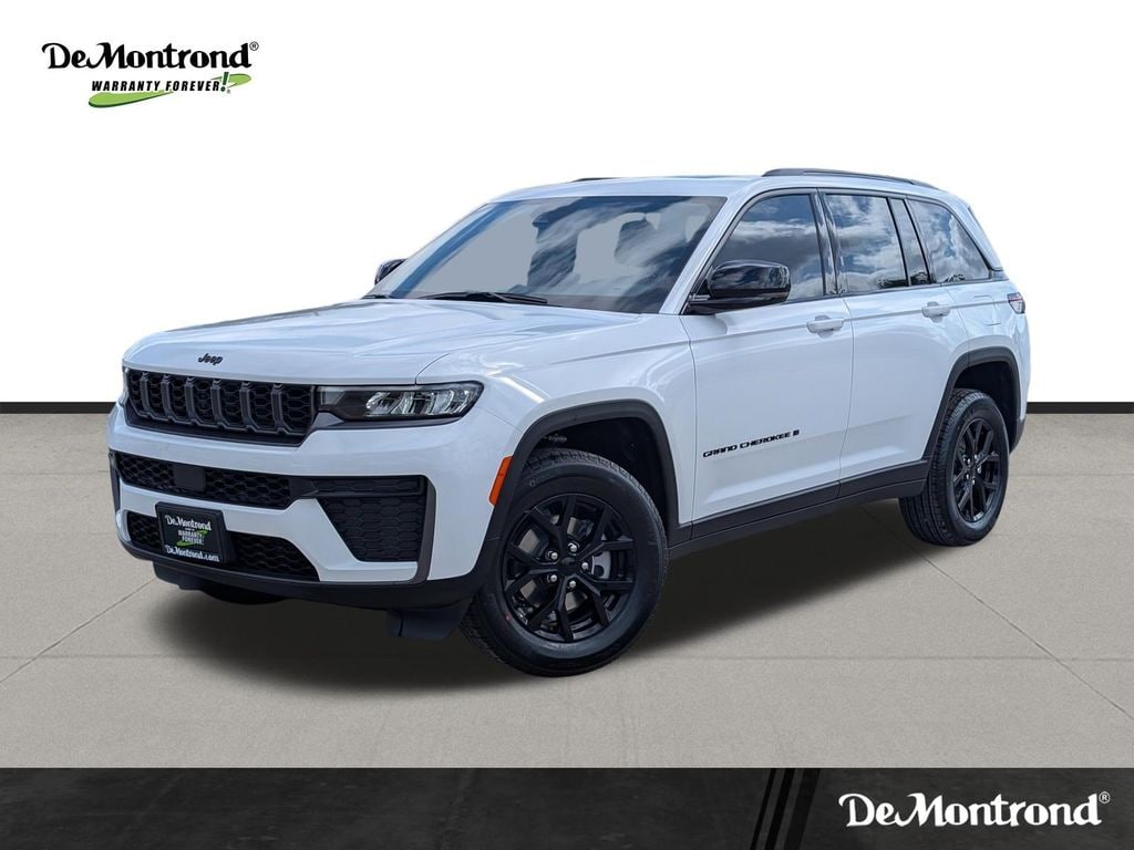 New 2026 Jeep Grand Cherokee LAREDO ALTITUDE 4X2