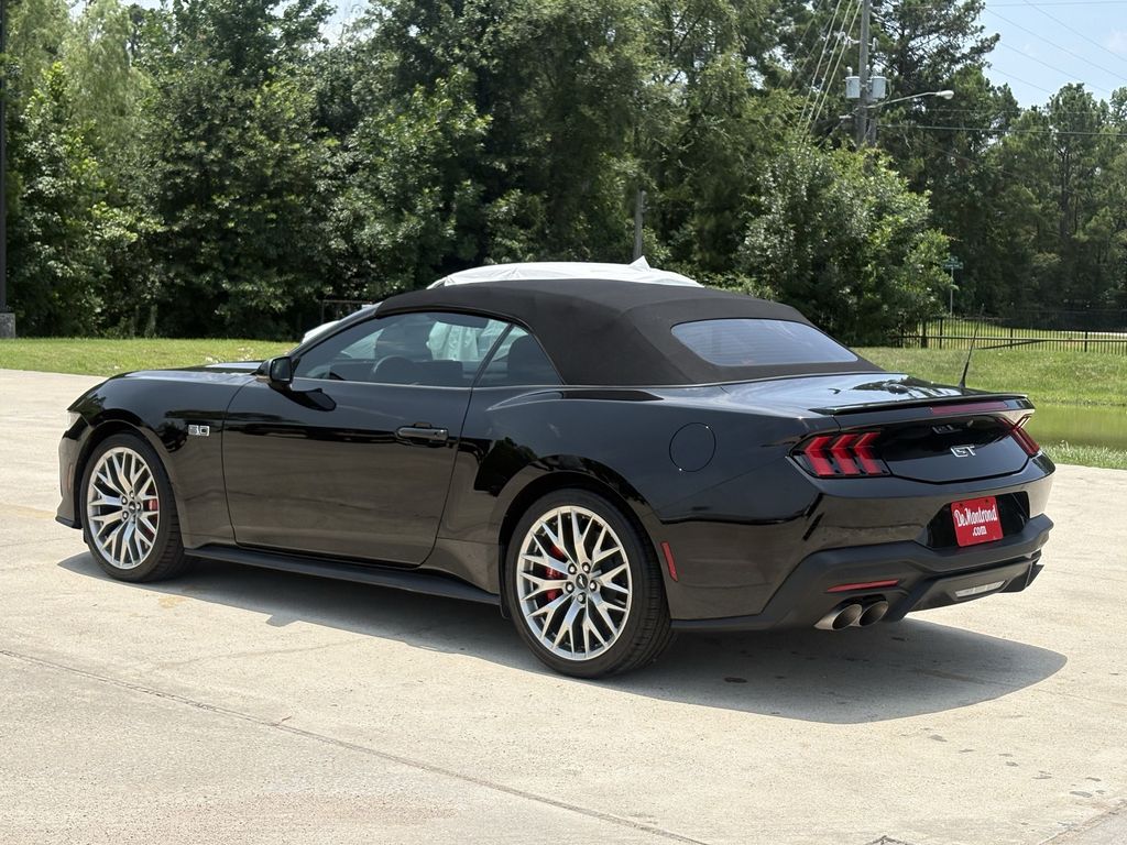 2025 Ford Mustang GT Premium - Photo 7