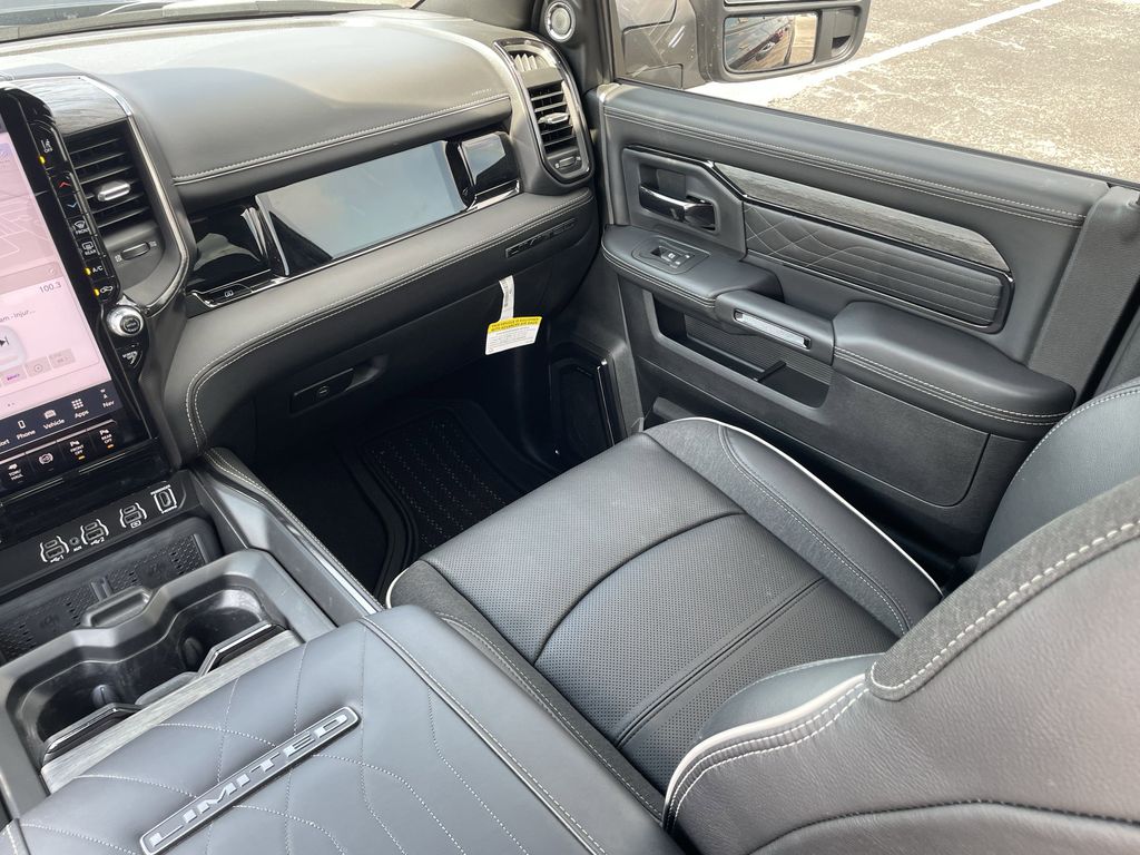 2025 RAM 2500 Limited - Photo 26
