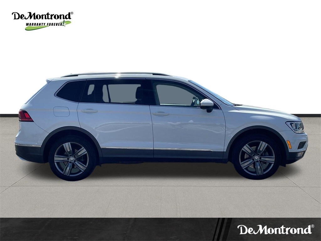 2020 Volkswagen Tiguan SEL photo 4